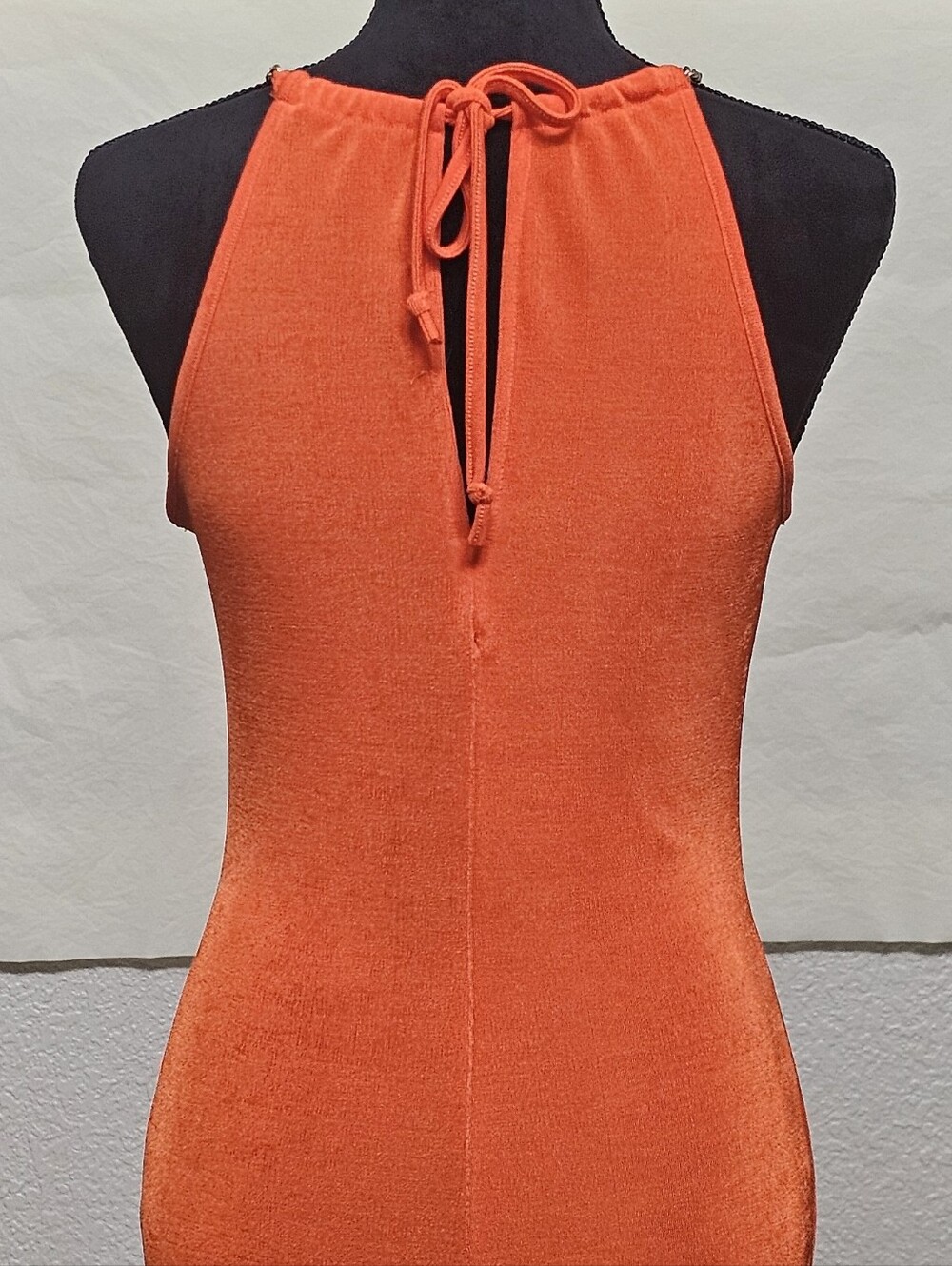 Heart Hips Orange Chain-Strap Mini Dress - M - - Picture 4 of 8